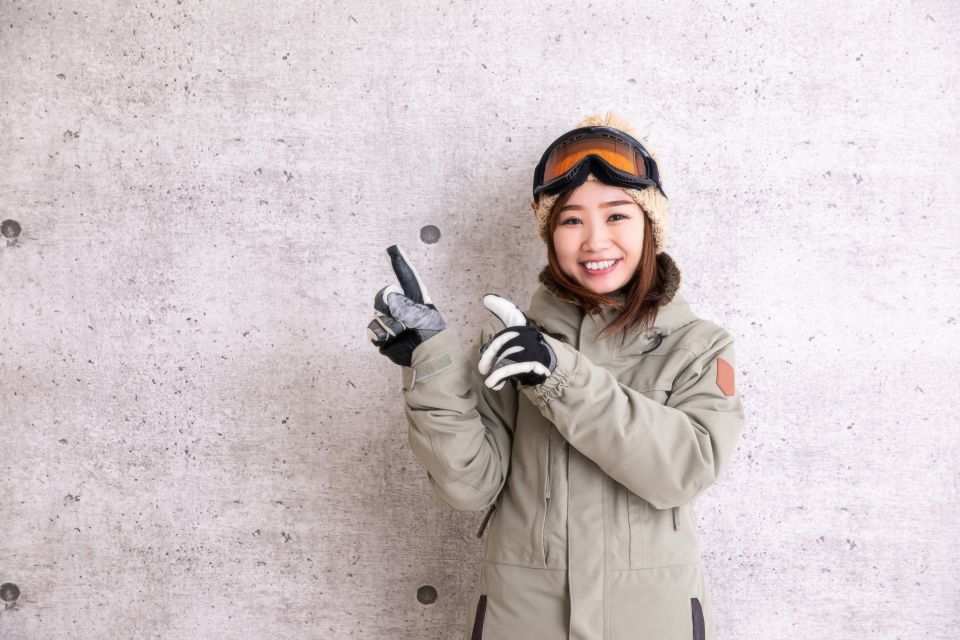 冬の雪山で楽しむスキー体験の魅力